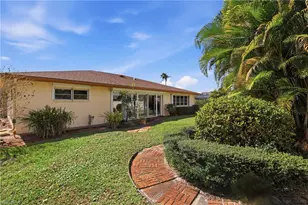 135 Pebble Beach Blvd, Naples, FL 34113 - Photo 36