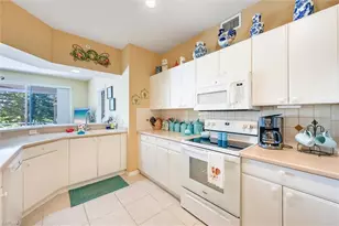 8085 Celeste Dr, Naples, FL 34113 - Photo 22