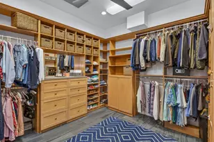 5333 Sycamore Dr, Naples, FL 34119 - Photo 14