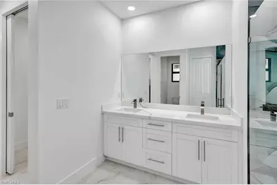 803 E 16th St, Lehigh Acres, FL 33972 - Photo 14