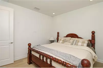 9241 Cayman Dr, Naples, FL 34114 - Photo 32