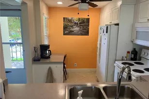 1085 Forest Lakes Dr, Naples, FL 34105 - Photo 16