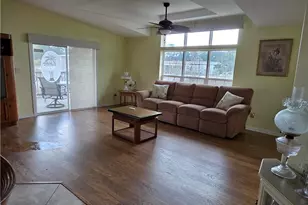 9777 Creekwood Ln, Fort Myers, FL 33905 - Photo 10