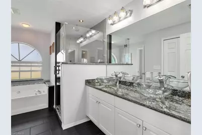 1021 El Dorado Blvd N, Cape Coral, FL 33993 - Photo 4