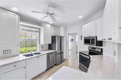 4993 Ventura Ct, Naples, FL 34109 - Photo 2