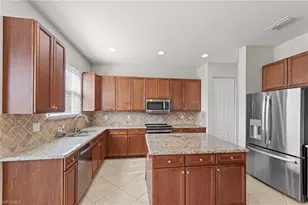 10148 Mimosa Silk Dr, Fort Myers, FL 33913 - Photo 12