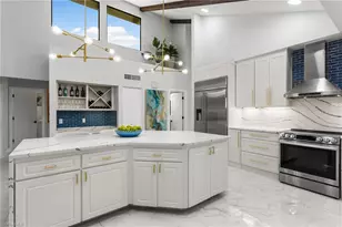 588 Tierra Mar Ln, Naples, FL 34108 - Photo 14