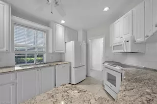 5065 Ventura Ct, Naples, FL 34109 - Photo 16