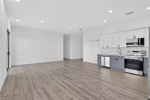 633 Cane St E, Lehigh Acres, FL 33974 - Photo 26