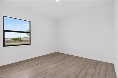 633 Cane St E, Lehigh Acres, FL 33974 - Photo 12