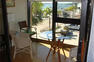 807 River Point Dr, Naples, FL 34102 - Photo 20