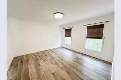 122 Leawood Cir, Naples, FL 34104 - Photo 14