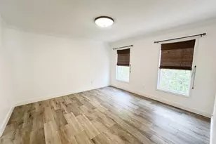 122 Leawood Cir, Naples, FL 34104 - Photo 14