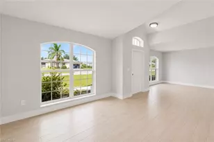 221 NW 29th Pl, Cape Coral, FL 33993 - Photo 8