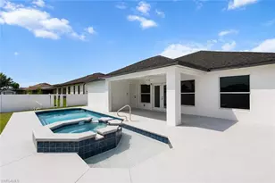 221 NW 29th Pl, Cape Coral, FL 33993 - Photo 4