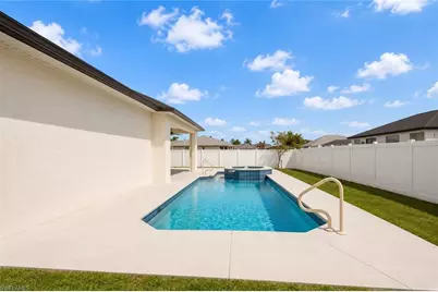 221 NW 29th Pl, Cape Coral, FL 33993 - Photo 32