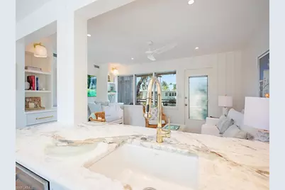 299 8th Ave S #299B, Naples, FL 34102 - Photo 4