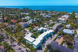 299 8th Ave S, Naples, FL 34102 - Photo 14