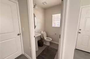 15010 Caspian Tern Ct, North Fort Myers, FL 33917 - Photo 4