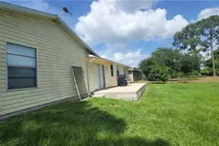 3711 10th St SW, Lehigh Acres, FL 33976 - Photo 4