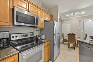 12955 Positano Cir, Naples, FL 34105 - Photo 10