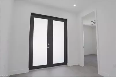 10830 St Lucia Ct, Bonita Springs, FL 34135 - Photo 6