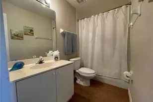 519 Roma Ct, Naples, FL 34110 - Photo 18