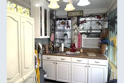 1658 Diamond Lake Cir, Naples, FL 34114 - Photo 8