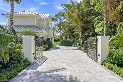 88 Eugenia Dr, Naples, FL 34108 - Photo 36