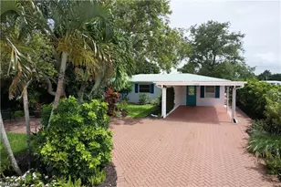 1354 Rordon Ave, Naples, FL 34103 - Photo 4