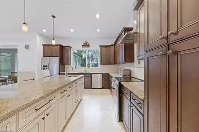 181 35th Ave NE, Naples, FL 34120 - Photo 14