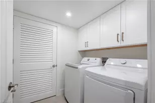 11118 Gulf Shore Dr, Naples, FL 34108 - Photo 30