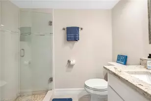 9 High Point Cir N, Naples, FL 34103 - Photo 14