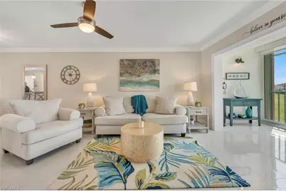 9 High Point Cir N #203, Naples, FL 34103 - Photo 2