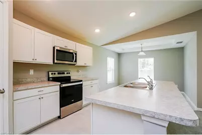 52 Olive Ave S, Lehigh Acres, FL 33976 - Photo 4