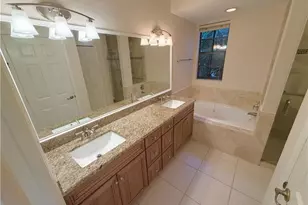 27021 Oakwood Lake Dr, Bonita Springs, FL 34134 - Photo 12