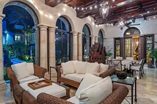 3200 Green Dolphin Ln, Naples, FL 34102 - Photo 10