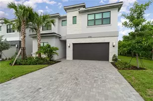 12750 Woodbury Dr, Estero, FL 33928 - Photo 2