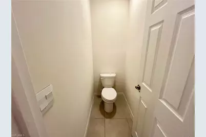 1009 NE 11th St, Cape Coral, FL 33909 - Photo 10