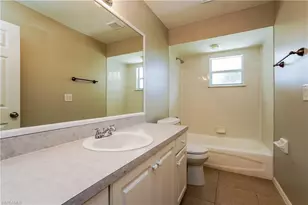 617 SE 27th St, Cape Coral, FL 33904 - Photo 8