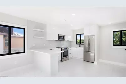 9002-9002 Somerset (Unit 2) Ln #9002, Bonita Springs, FL 34135 - Photo 12