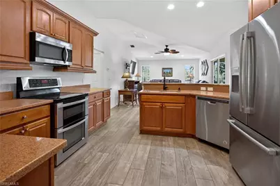 3545 72nd Ave NE, Naples, FL 34120 - Photo 6