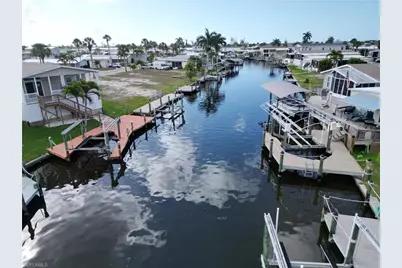 17600 Peppard Dr, Fort Myers Beach, FL 33931 - Photo 4