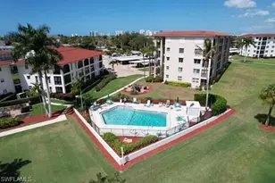 53 High Point Cir W, Naples, FL 34103 - Photo 22