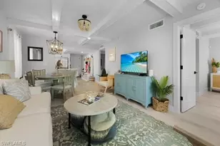 53 High Point Cir W, Naples, FL 34103 - Photo 2