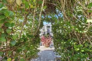 1293 Rainbow Ct, Naples, FL 34110 - Photo 36