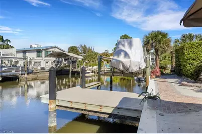 1293 Rainbow Ct, Naples, FL 34110 - Photo 34