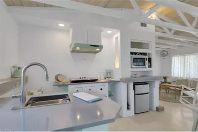 1278 Rainbow Ct, Naples, FL 34110 - Photo 10