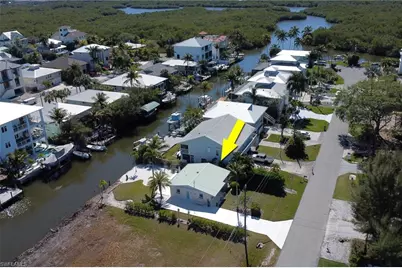 1290 Venetian Way, Naples, FL 34110 - Photo 40