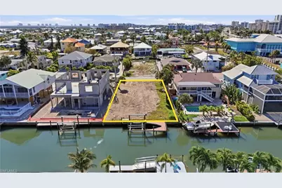 129 Curlew St, Fort Myers Beach, FL 33931 - Photo 10